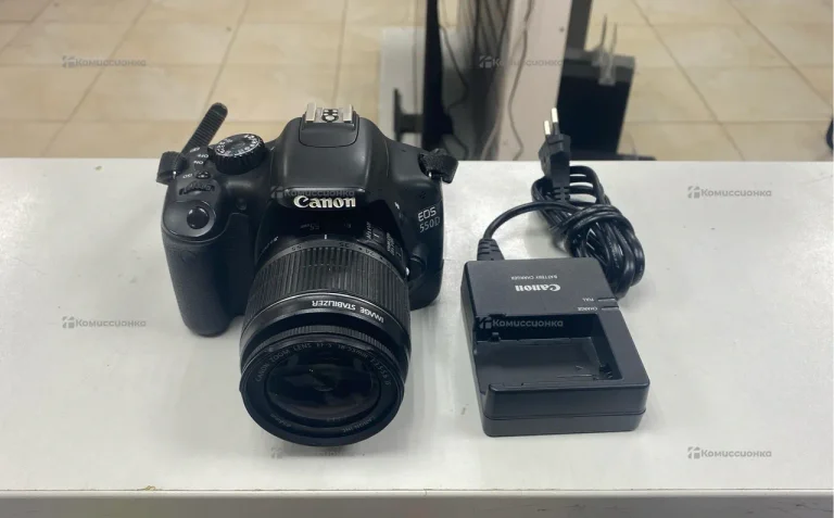 Фотоаппарат  Canon EOS 550D