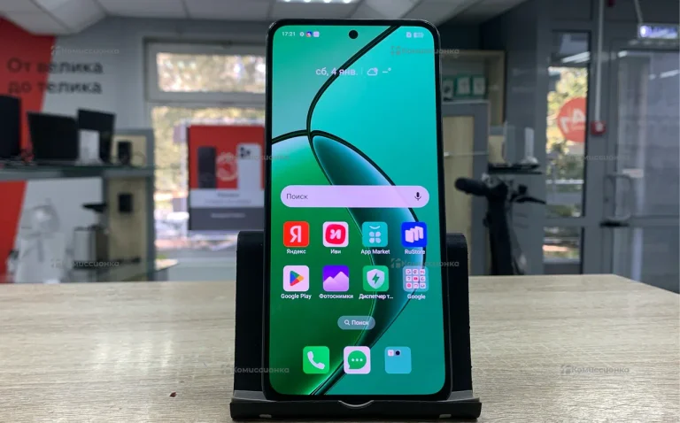 Realme 12 8/128 ГБ RMX3871