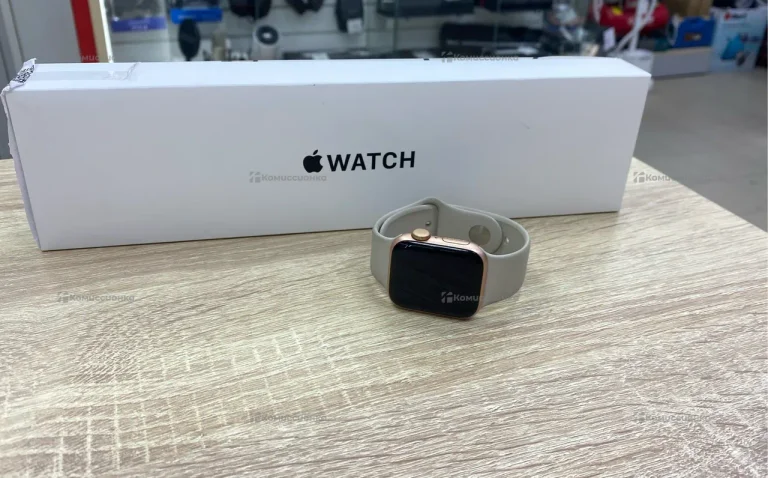 Часы  applw warch se 40mm