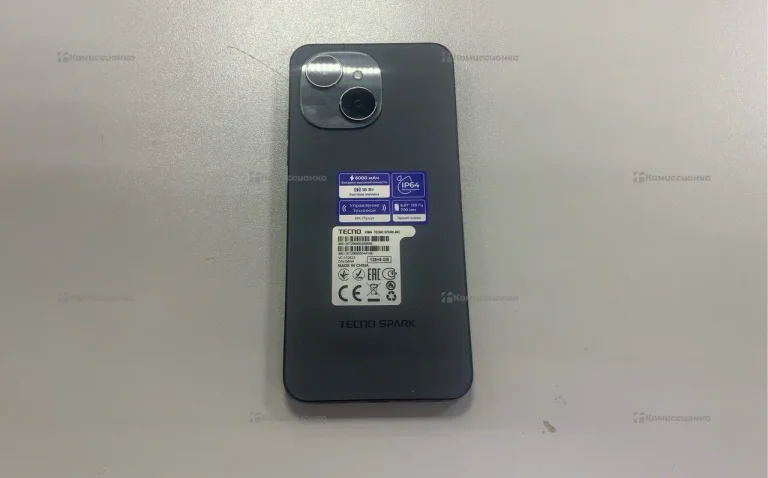Tecno Spark 40C 8/128 ГБ