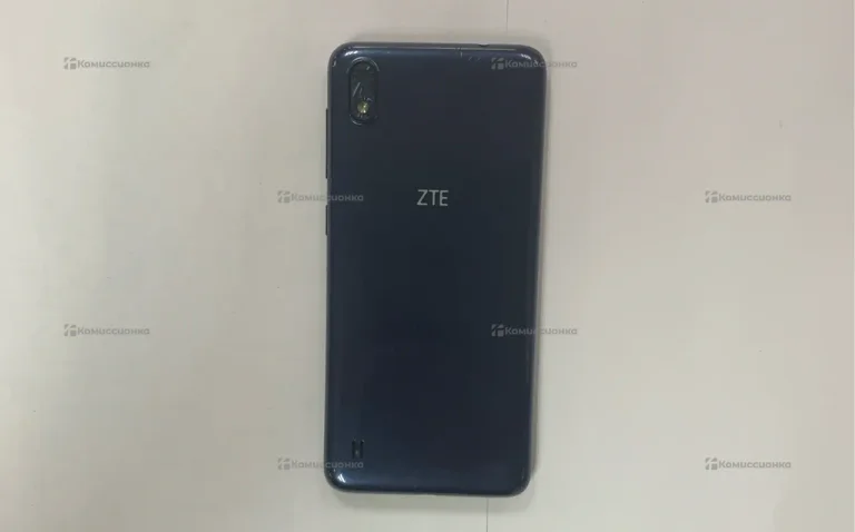 ZTE Blade A530 2/16 ГБ