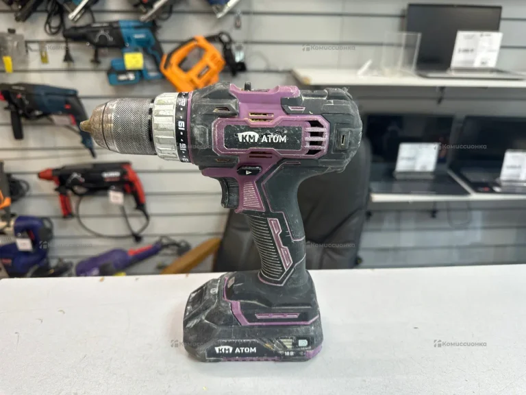 Дрель-шуруповерт аккумуляторная КМ АТОМ CD-181/2 K