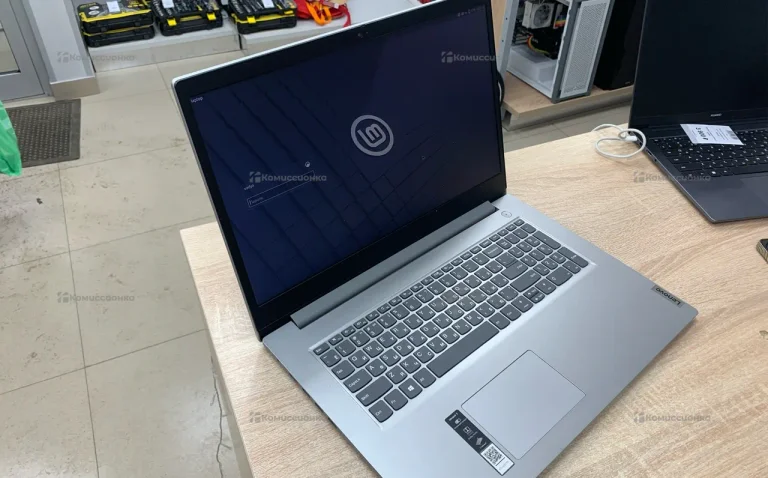 Ноутбук Lenovo IdeaPad 3 17ada05