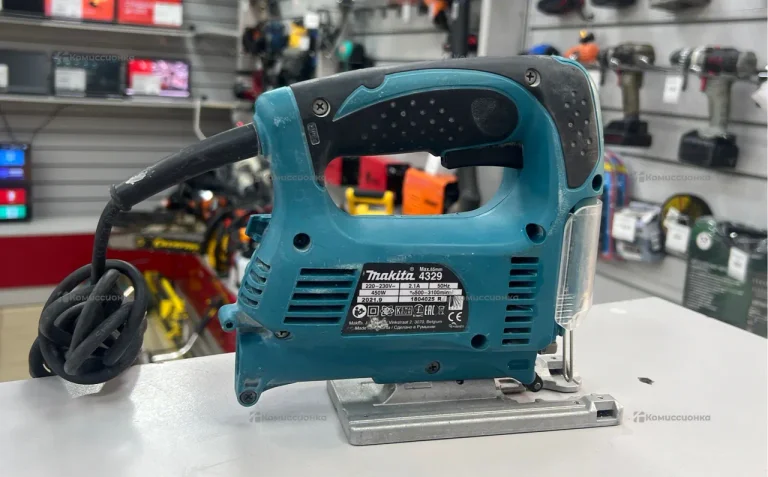 Электролобзик Makita 4329