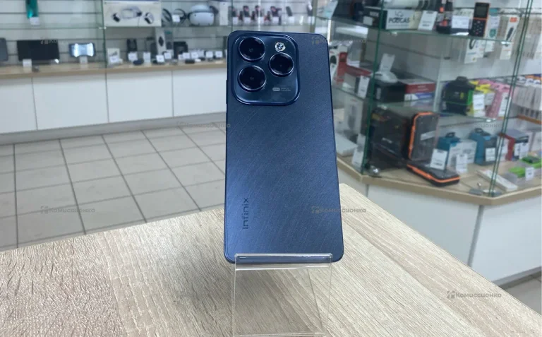 Infinix Hot 40 Pro 8/256 ГБ