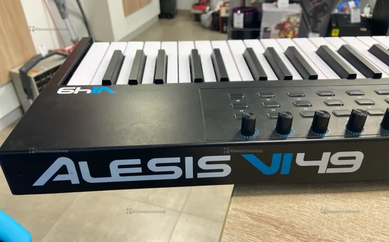 MIDI клавиатура Alesis VI49