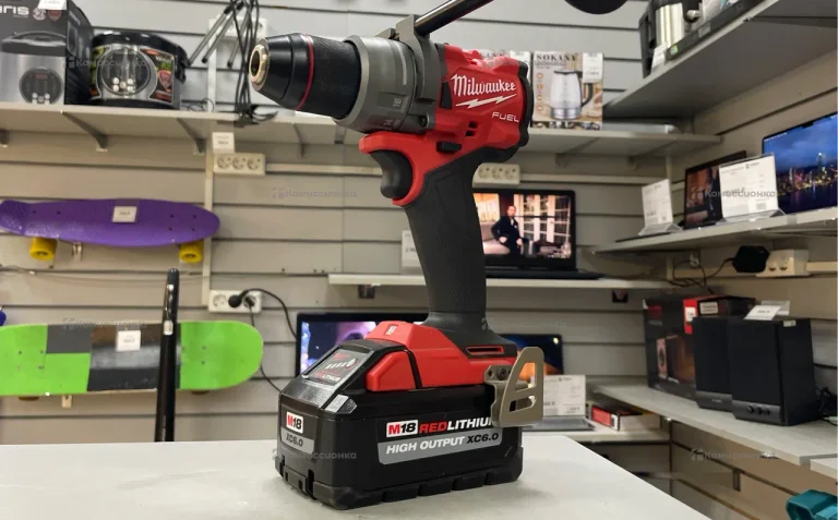Дрель шуруповерт Milwaukee M18 Fuel 2904-20