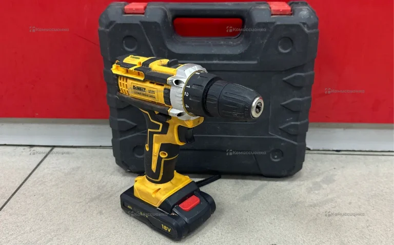 Аккумуляторная дрель-шуруповерт Dewalt 12v
