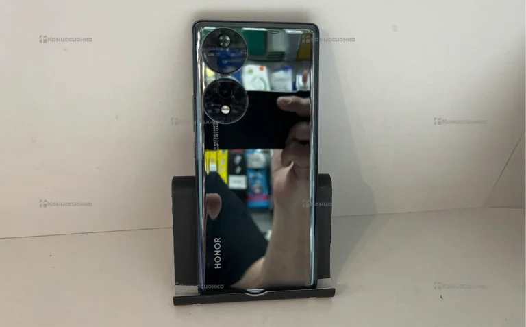 Honor 70 8/128 ГБ