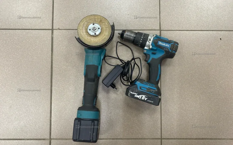 Набор Шуруповерт Makita rep с металл патроном и УШ