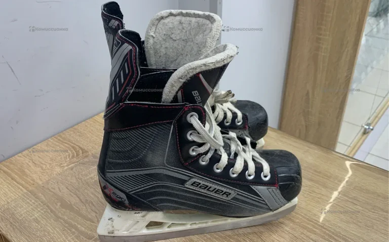 Коньки  Bauer X200