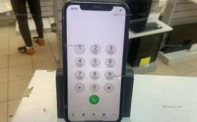 Apple iPhone XR 3/128 ГБ