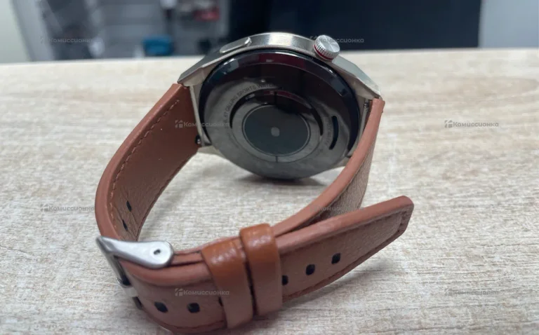 Часы  smart watch sk11 plus