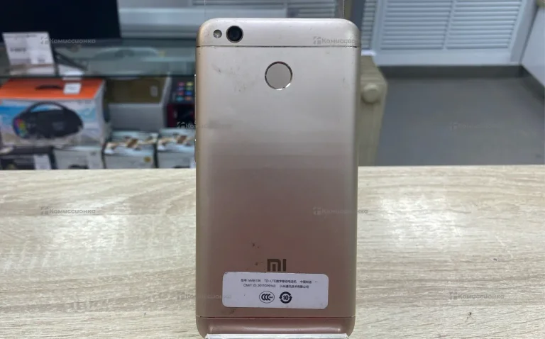 Xiaomi Redmi 4X 3/32 ГБ