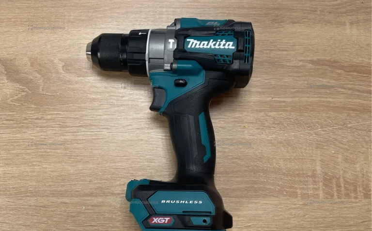 Дрель шуруповерт Makita HP001GZ