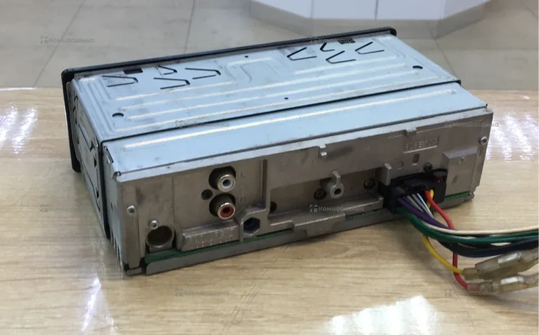 Автомагнитола Sony DSX-A112U