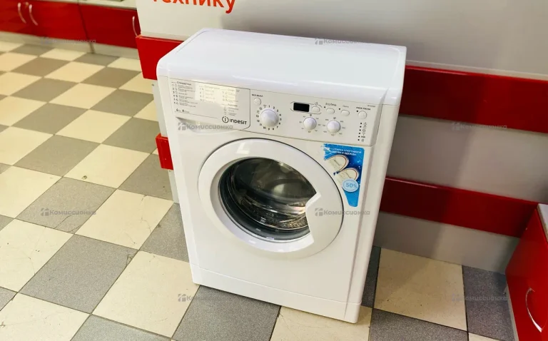 Стиральная машина Indesit IWUD 4085