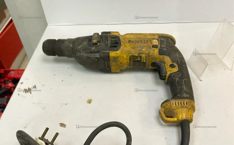 Перфоратор Dewalt D25133K-KS
