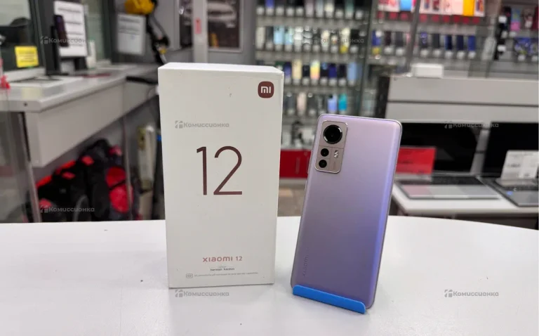 Xiaomi 12 8/256 ГБ