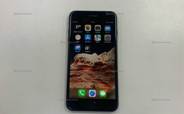 Apple iPhone 7 Plus 3/128 ГБ