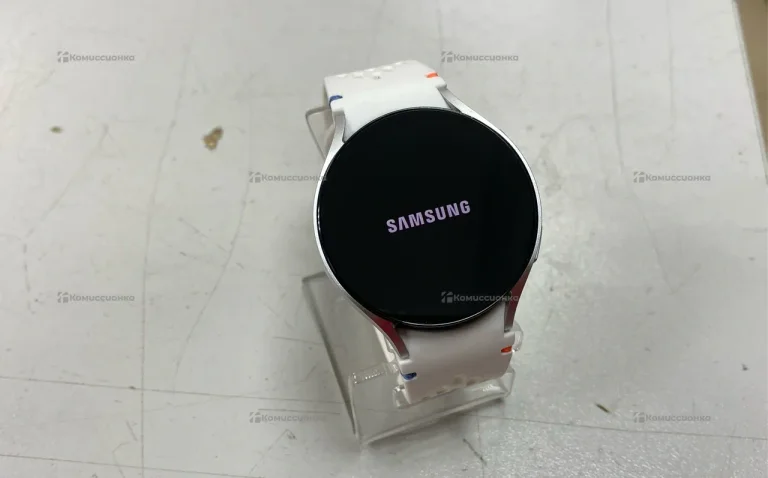 Часы  Samsung Galaxy Watch 6