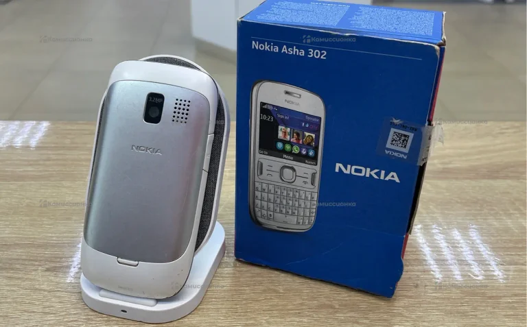 Nokia Asha 302