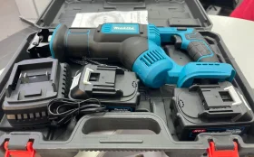 Сабельная пила (большая) Makita акб черный кейс