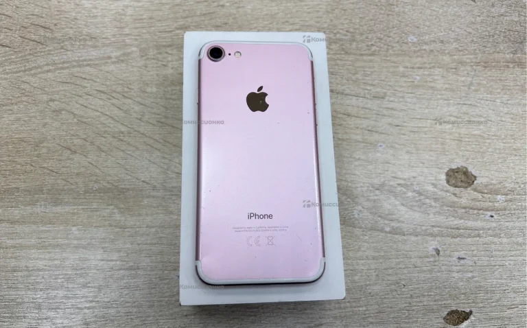 Apple iPhone 7 32 ГБ.