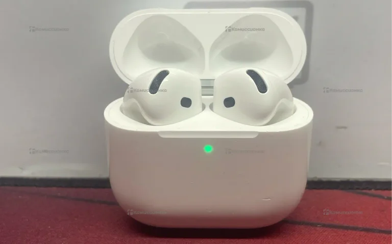 Наушники  AirPods 4
