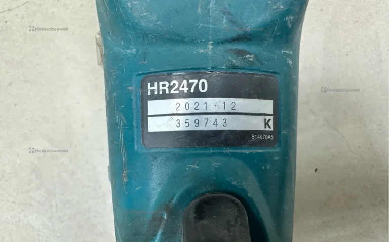 Перфоратор makita HR2470