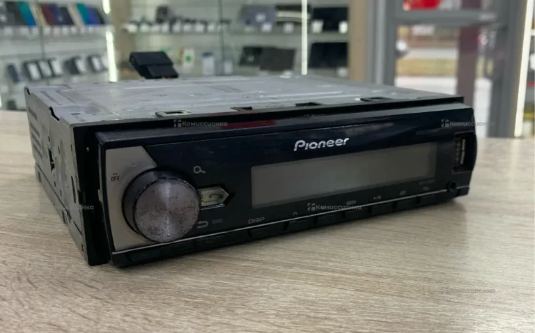 Автомагнитола  pioner mvh-x580bt