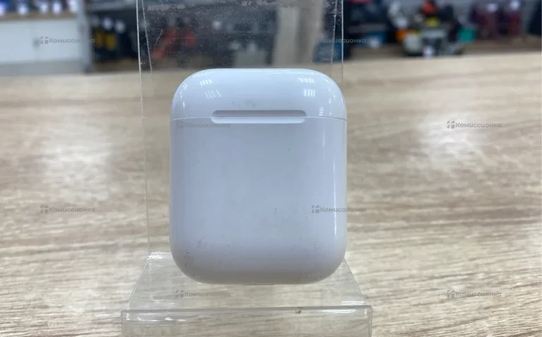 Наушники AirPods
