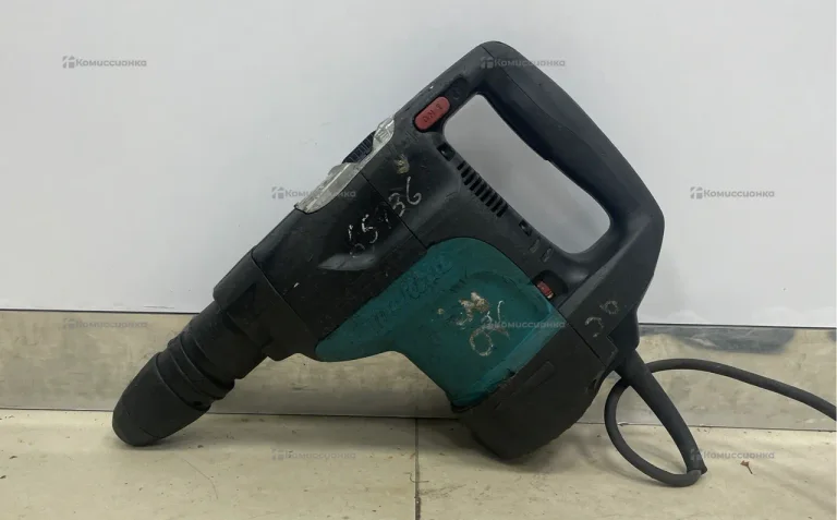 Перфоратор makita HR4501C