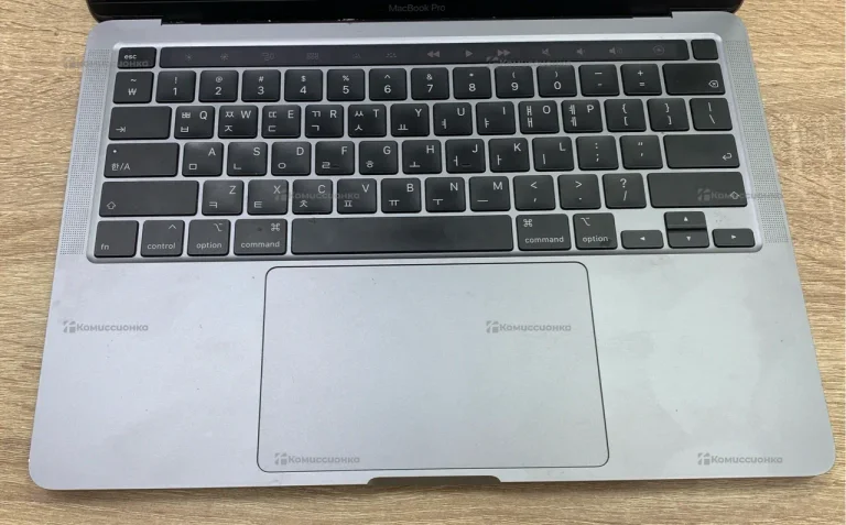 Ноутбук  MacBook Pro 13 2020