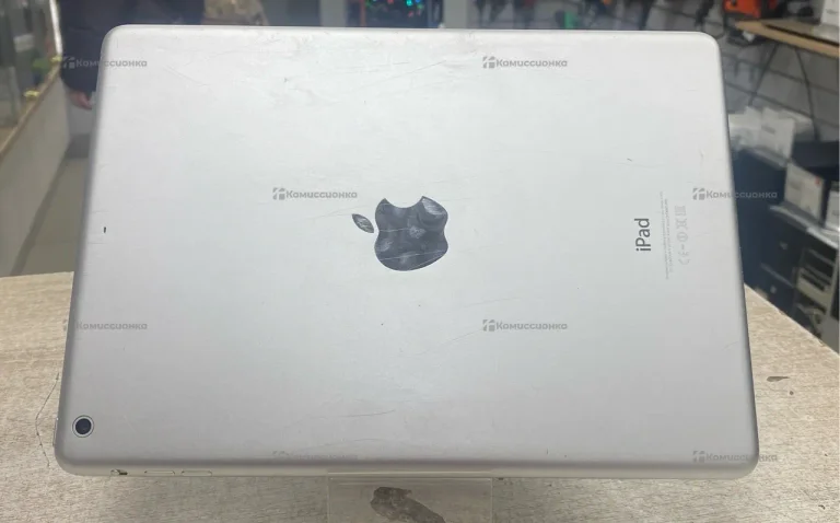 Планшет Apple iPad Air 2 16Gb Wi-Fi