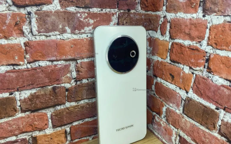 Tecno spark 30c 4/128