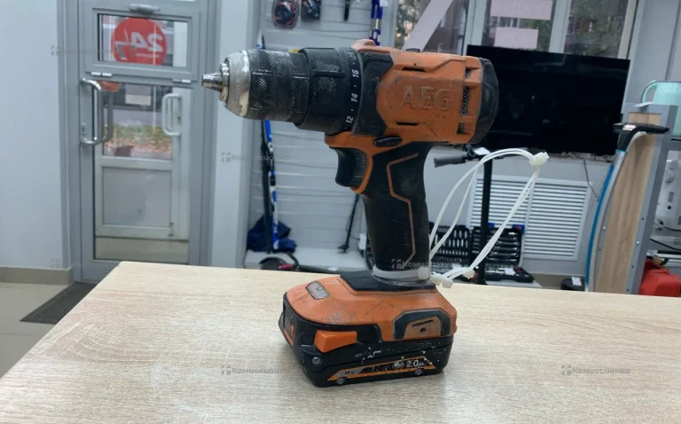 AEG BS18G4 шуруповерт