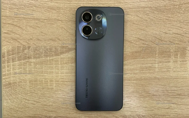Tecno Spark 30 5G 6/128Gb