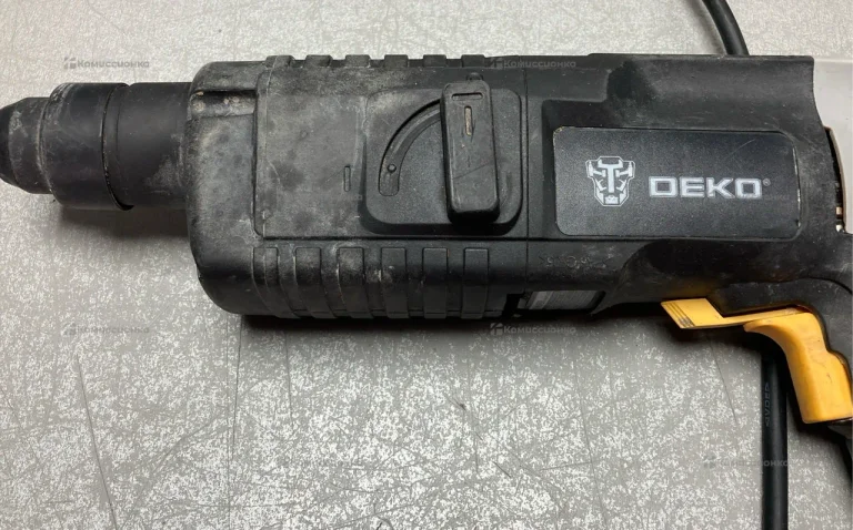 Перфоратор DEKO DKH12000W