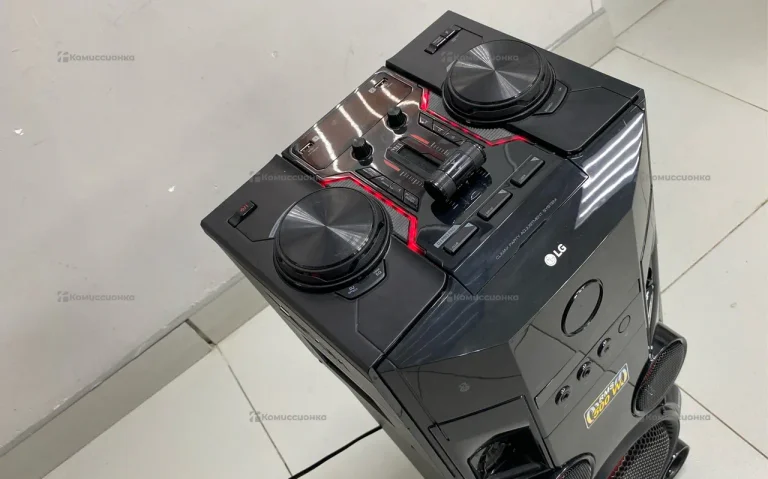 Колонка  LG OM6560