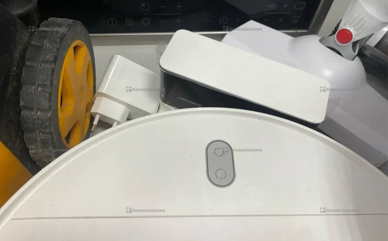 Робот пылесос MI Robot Vacuum-Mop Essential