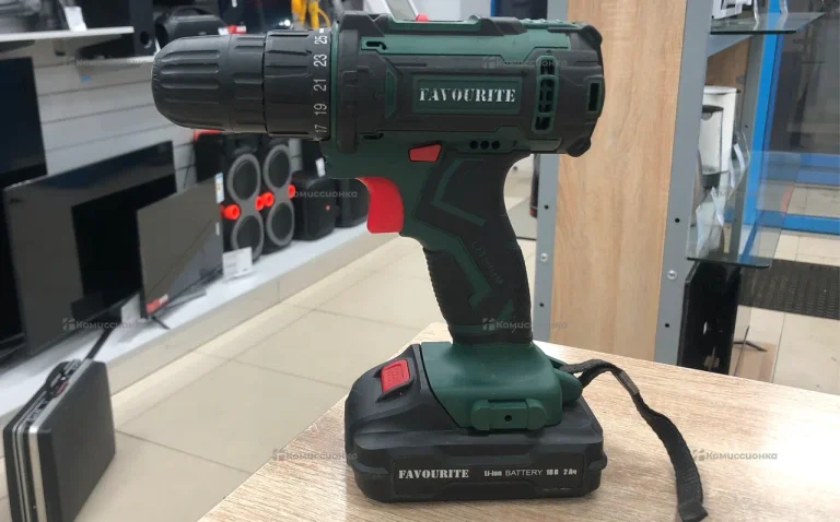 шуруповерт Favourite dc 1802