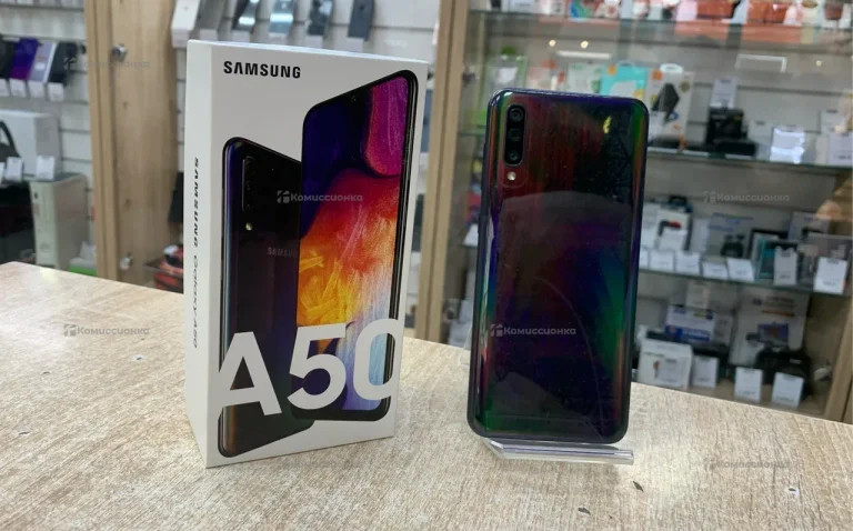 Samsung Galaxy A50 4/64 ГБ