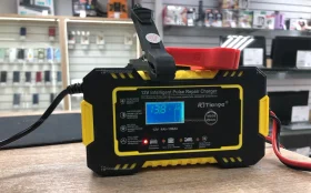 Автомобильное зарядное устройство