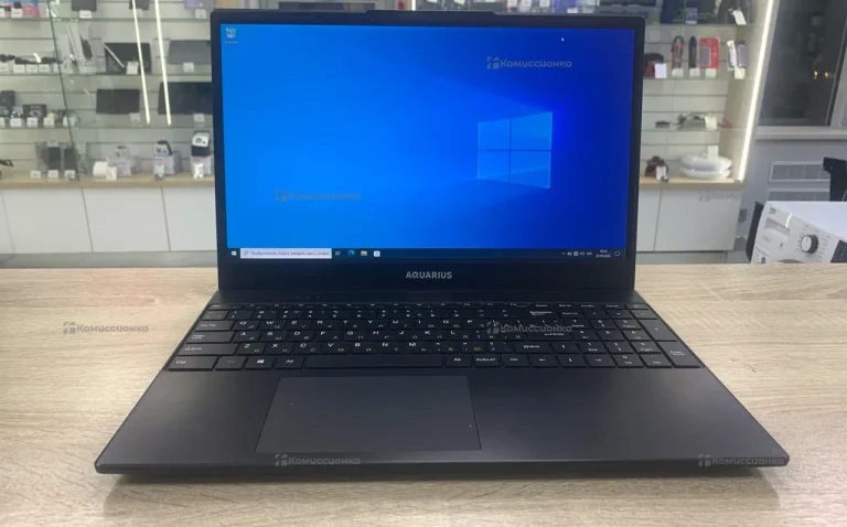 Ноутбук  Aquarius NS685U