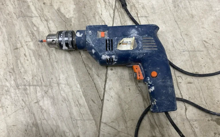 Дрель-шуруповерт Sturm
