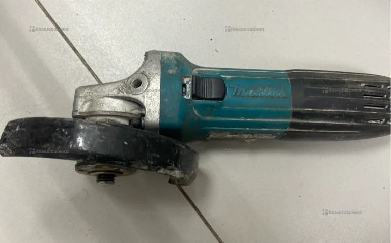 УШМ makita GA5030