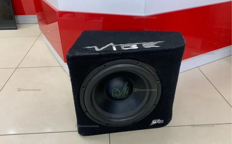 Сабвуфер  Machete