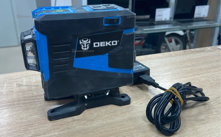 Лазерный уровень Deko 3D