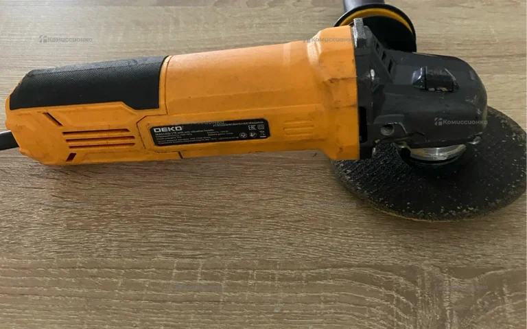 ушм DEKO ZKAG1300-125